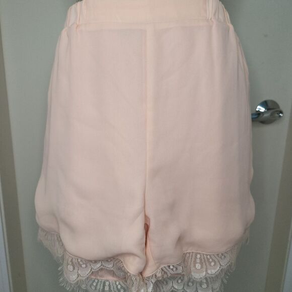 lacey pink highwaist lingerie shorts - Picture 3 of 8
